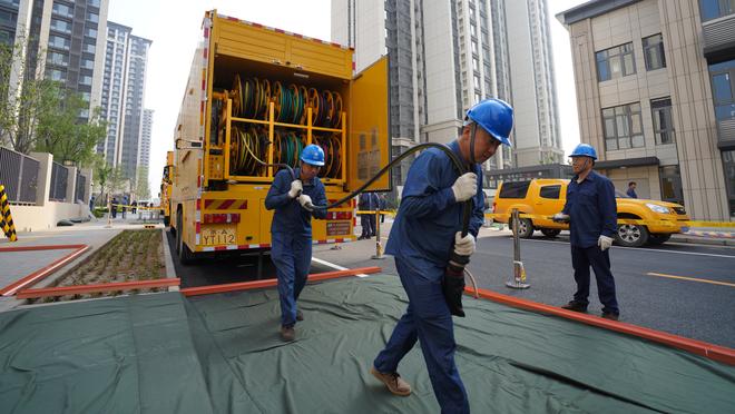 吉马良斯：为能够效力纽卡感到高兴，但我不知道未来会发生什么